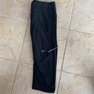 Nike cropped leggings